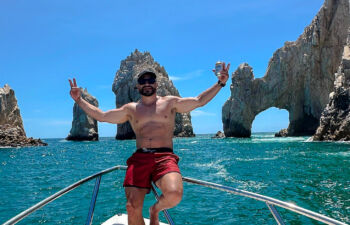 cabo-san-lucas-attractions-rogers-glass-bottom-boat-seabreeze-cabo-adventures.activities (5)